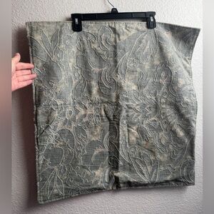 Pottery Barn Embroidered Damask Euro Shams — Sage Green (Set of 3)